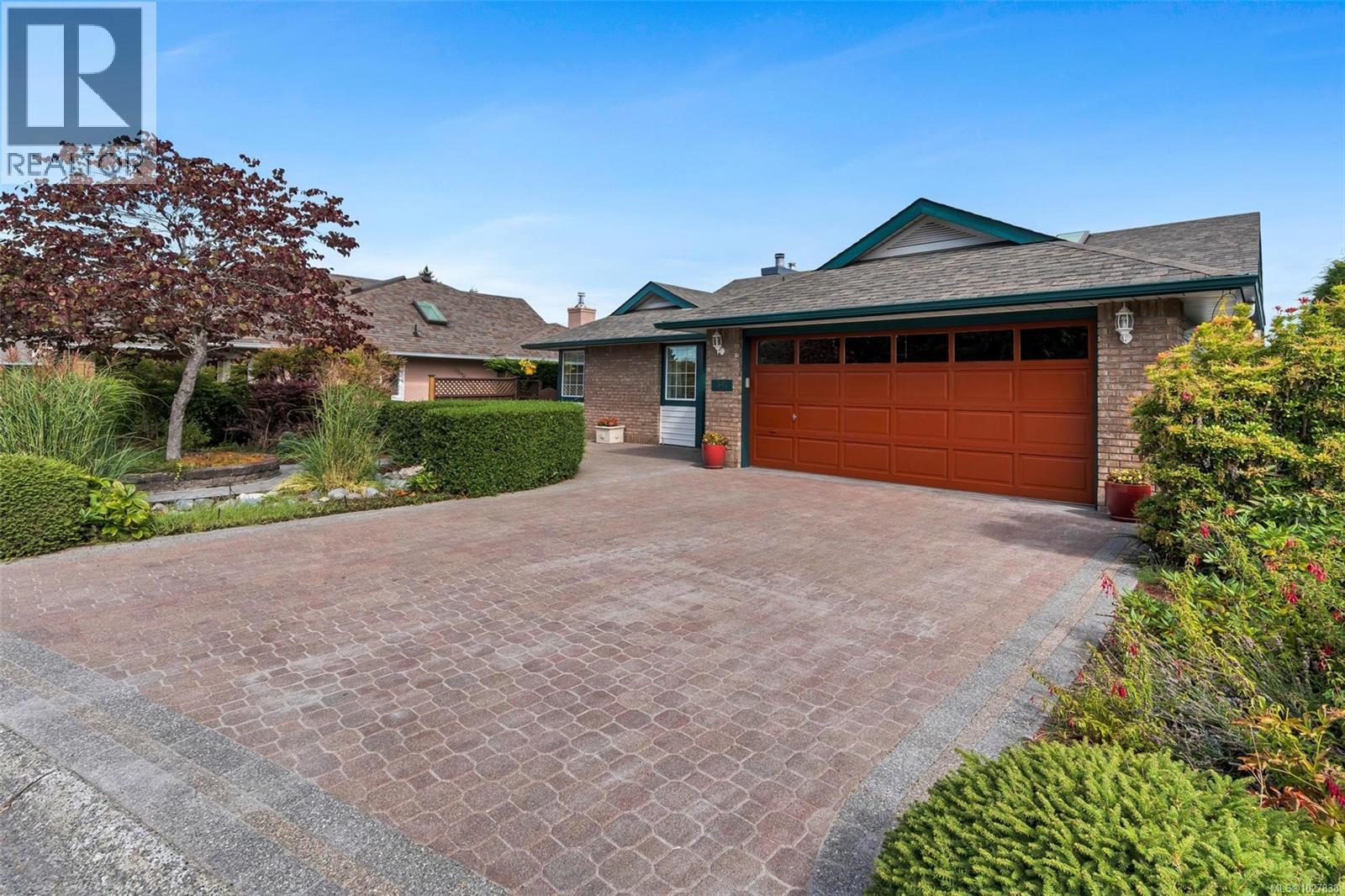  541 Cedar Crescent, Cobble Hill