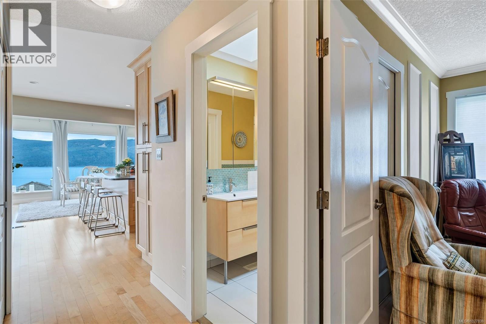  541 Cedar Crescent, Cobble Hill