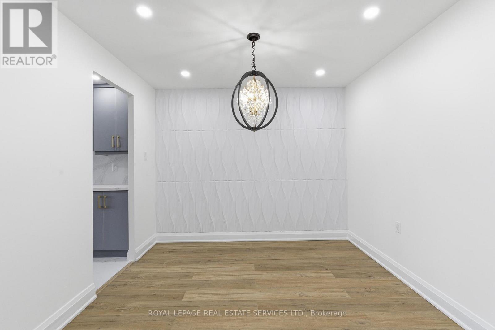 #2605 18 KNIGHTSBRIDGE ROAD - 14