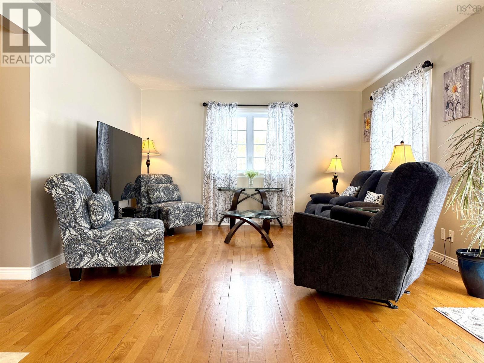 Property 25 of 48 of 185 D'Orsay Road