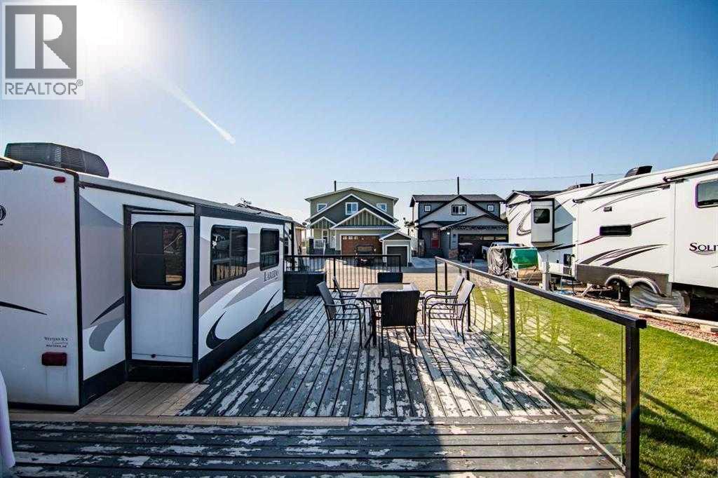 25054 South Pine Lake Road, Rural Red Deer County