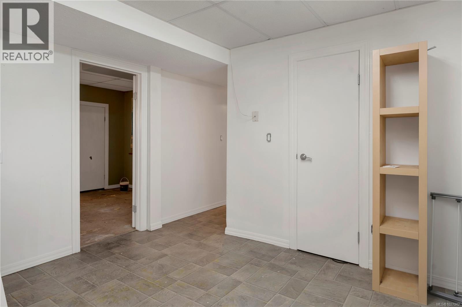 400 Englewood Dr - 16