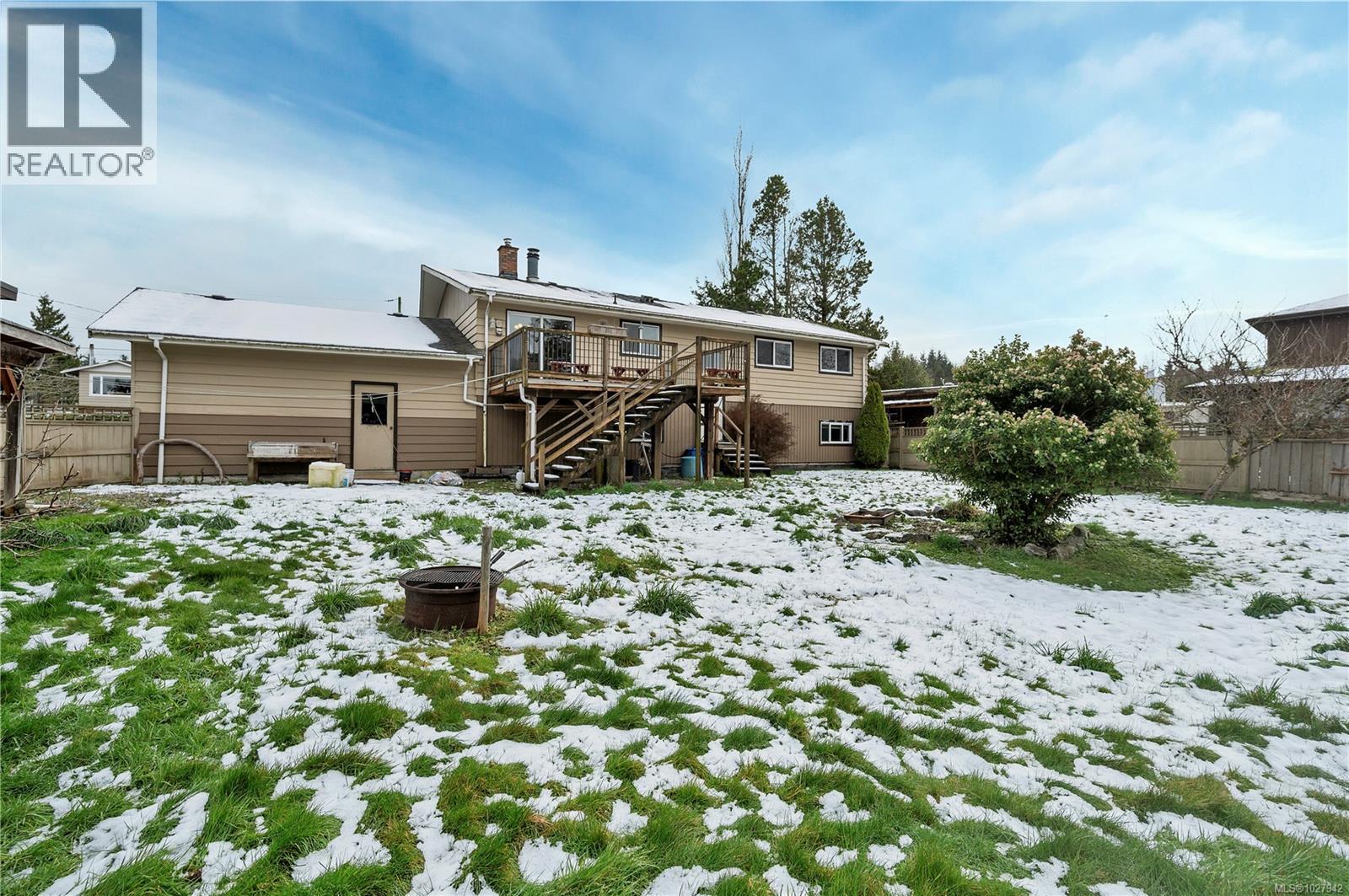 400 Englewood Dr, Port McNeill