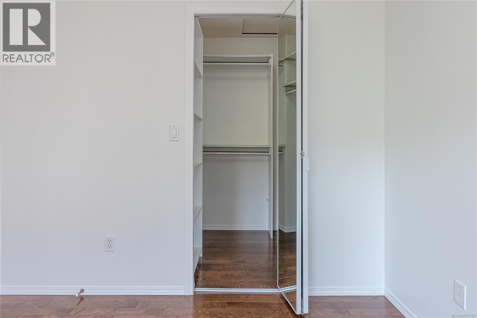 6573 PELICAN WAY - 23