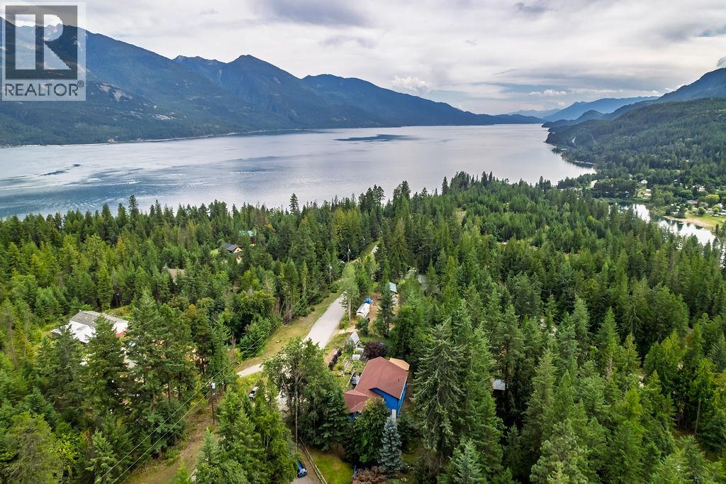 6051 PINE RIDGE Road, Kaslo