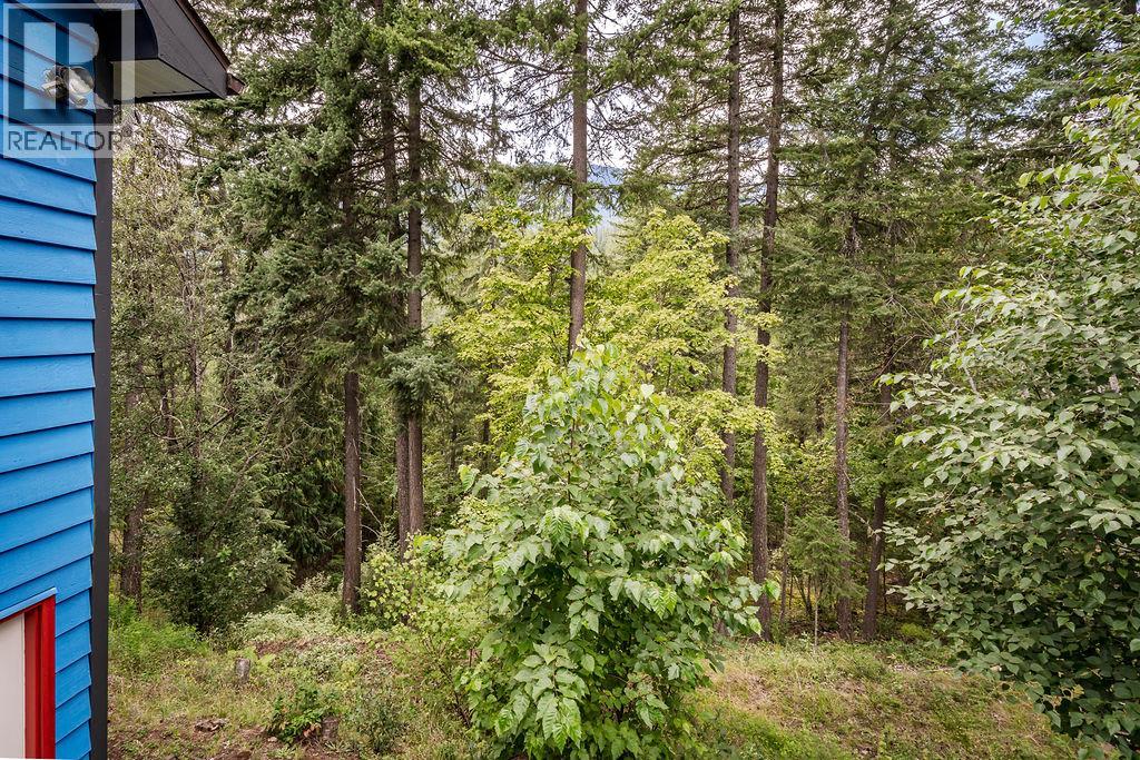6051 PINE RIDGE Road, Kaslo