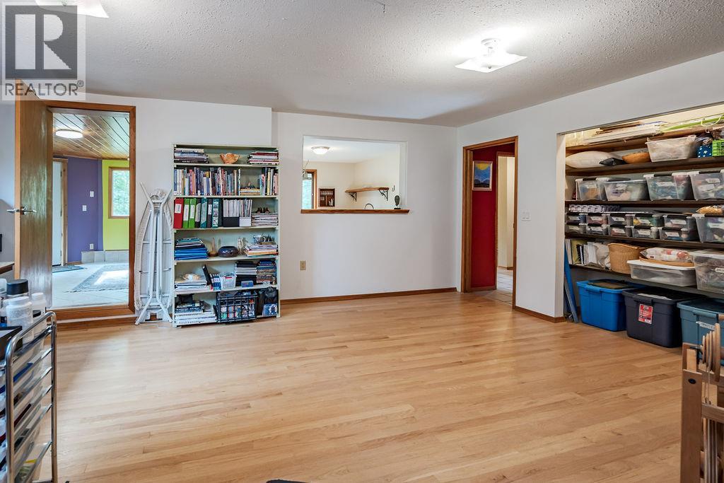6051 PINE RIDGE Road, Kaslo