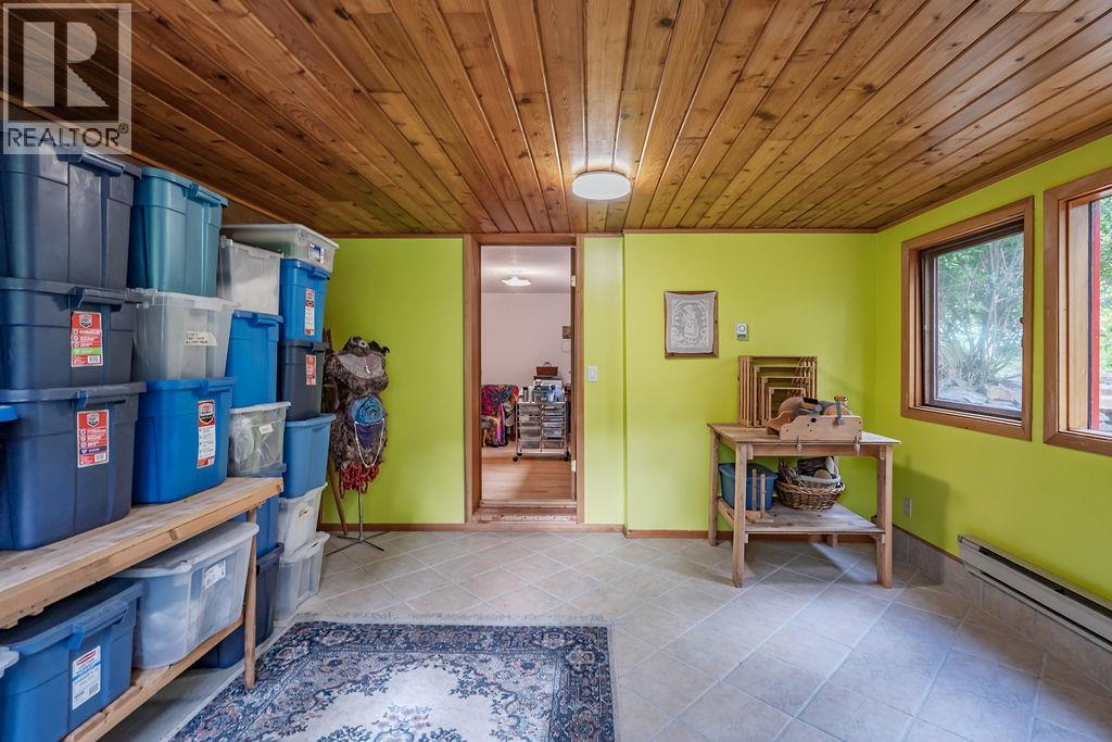 6051 PINE RIDGE Road, Kaslo