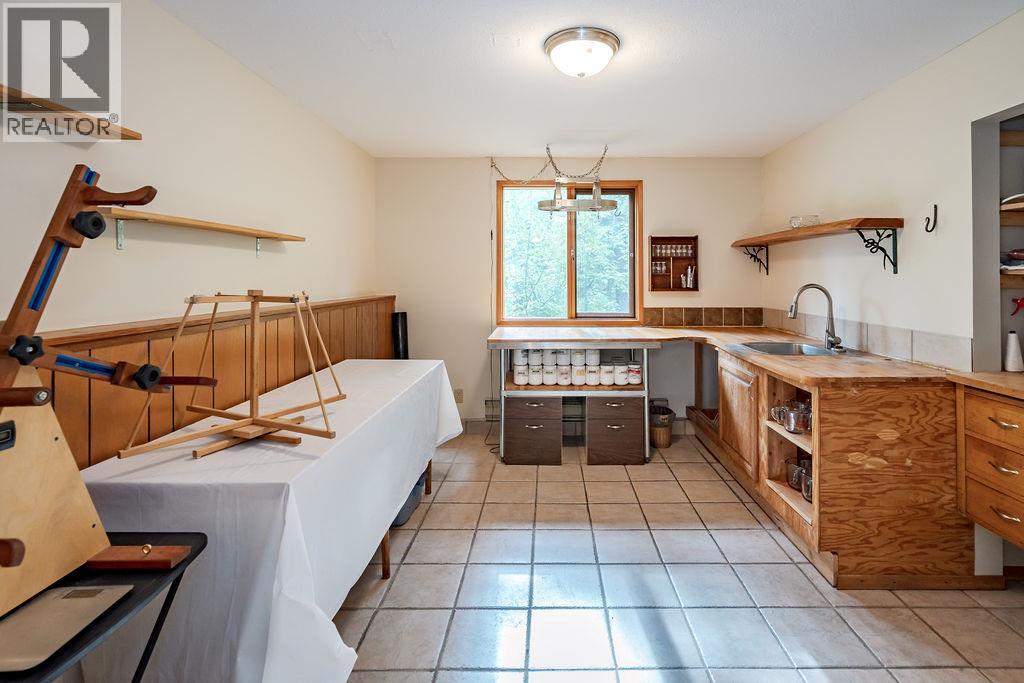 6051 PINE RIDGE Road - 42
