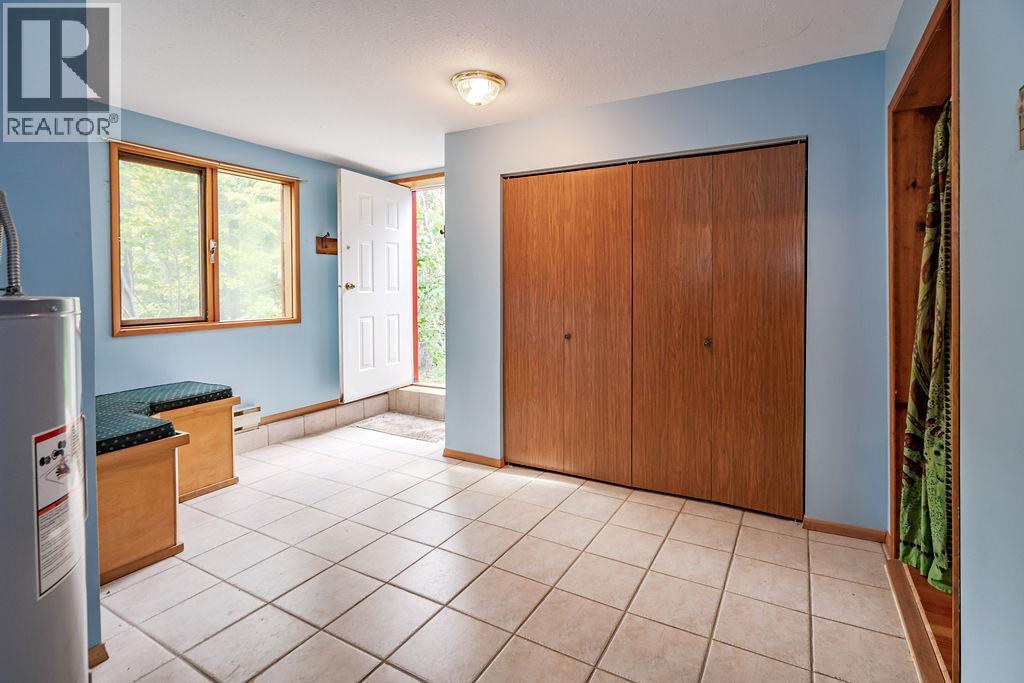 6051 PINE RIDGE Road, Kaslo