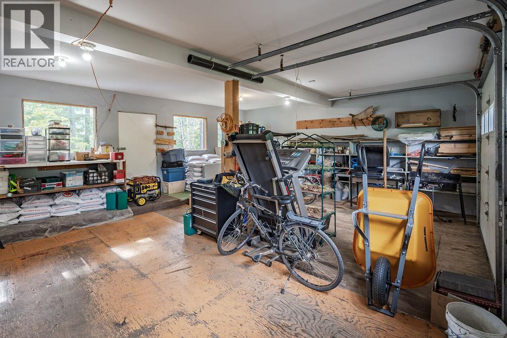 6051 PINE RIDGE Road, Kaslo