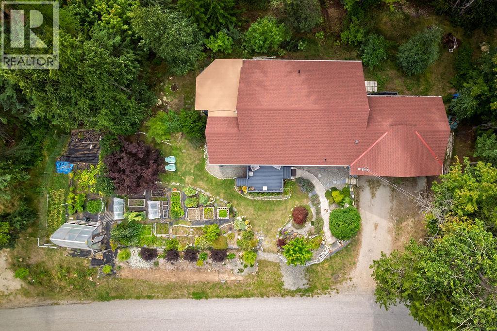 6051 PINE RIDGE Road, Kaslo