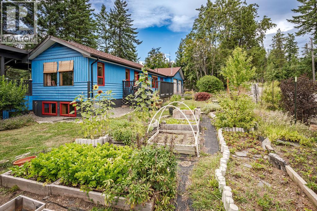 6051 PINE RIDGE Road, Kaslo