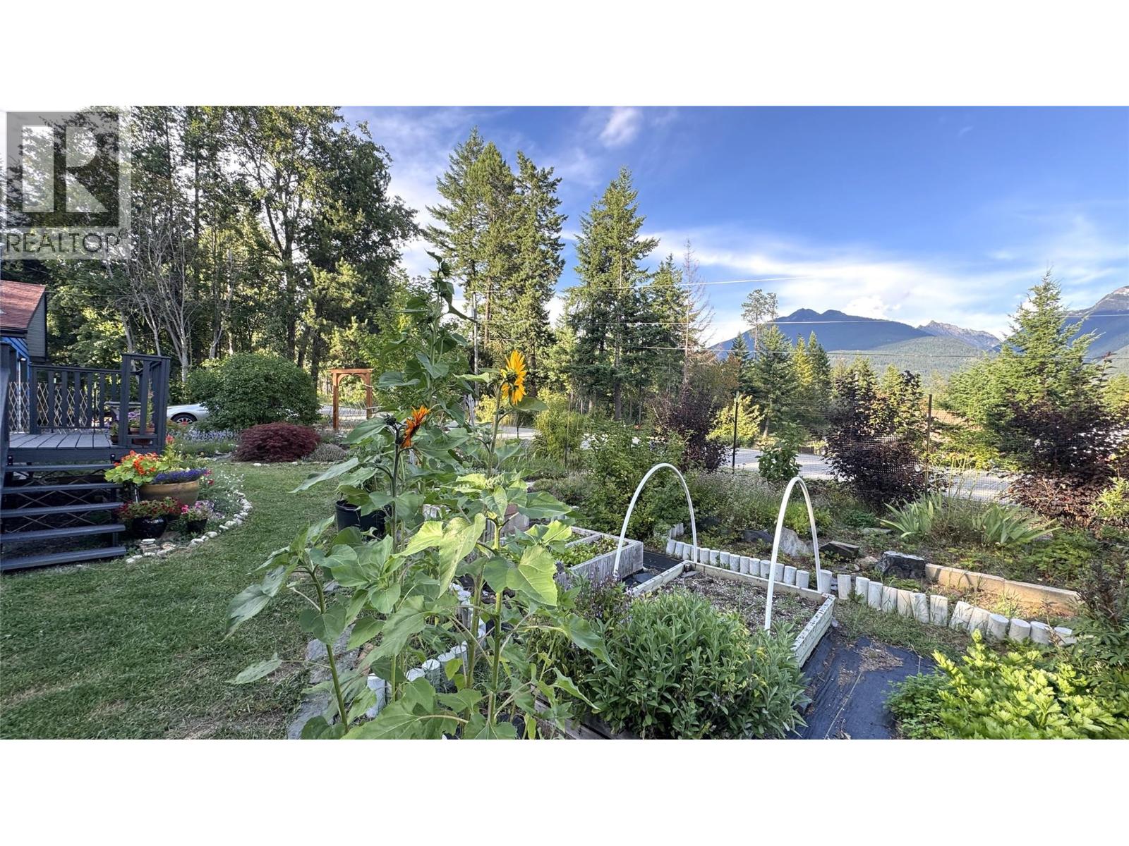6051 PINE RIDGE Road, Kaslo
