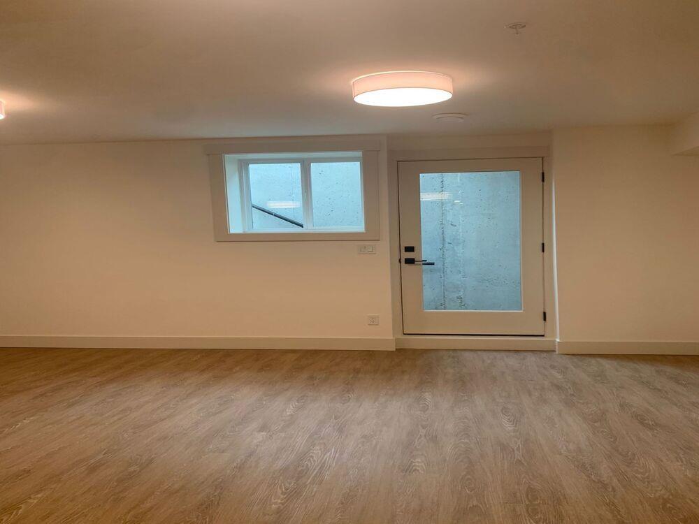 19808 75A AVENUE, Langley