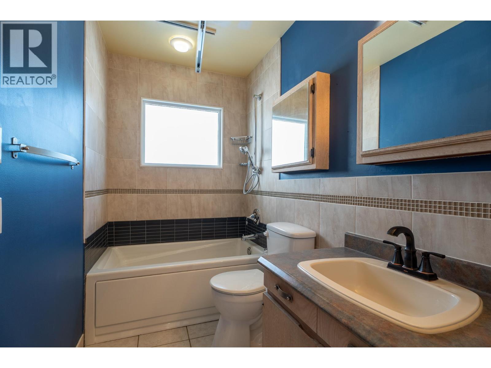 1026 FRANCOIS CRESCENT - 13