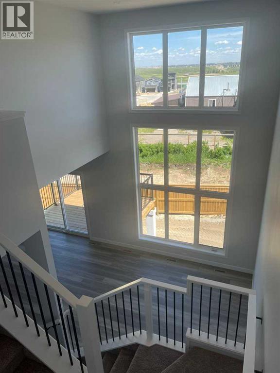 Single Family House for Sale in  Edith Road NW Glacier Ridge Calgary 