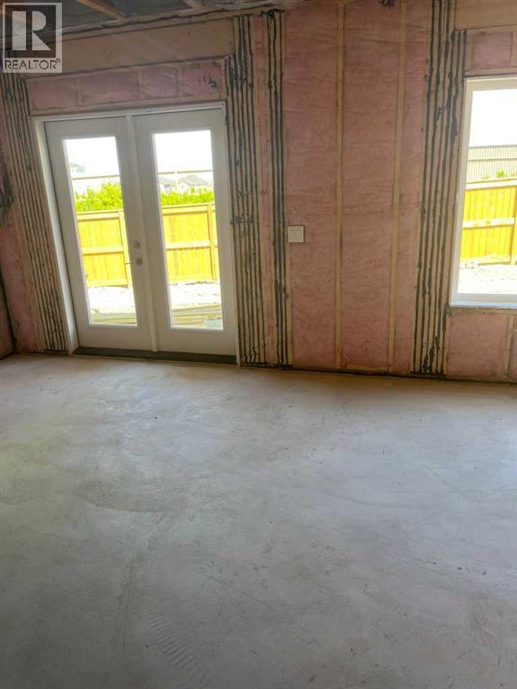 Single Family House for Sale in  Edith Road NW Glacier Ridge Calgary 