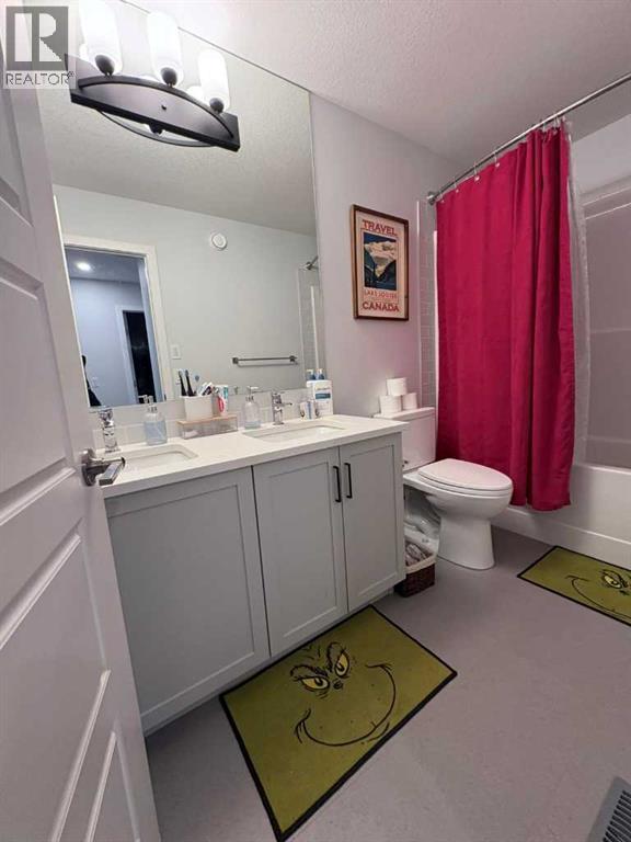 Single Family House for Sale in  Edith Road NW Glacier Ridge Calgary 