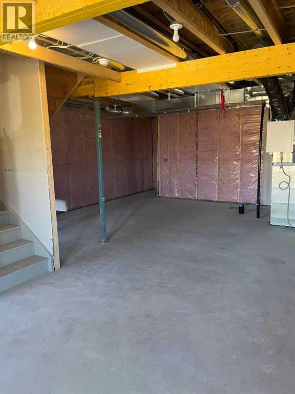 Single Family House for Sale in  Edith Road NW Glacier Ridge Calgary 