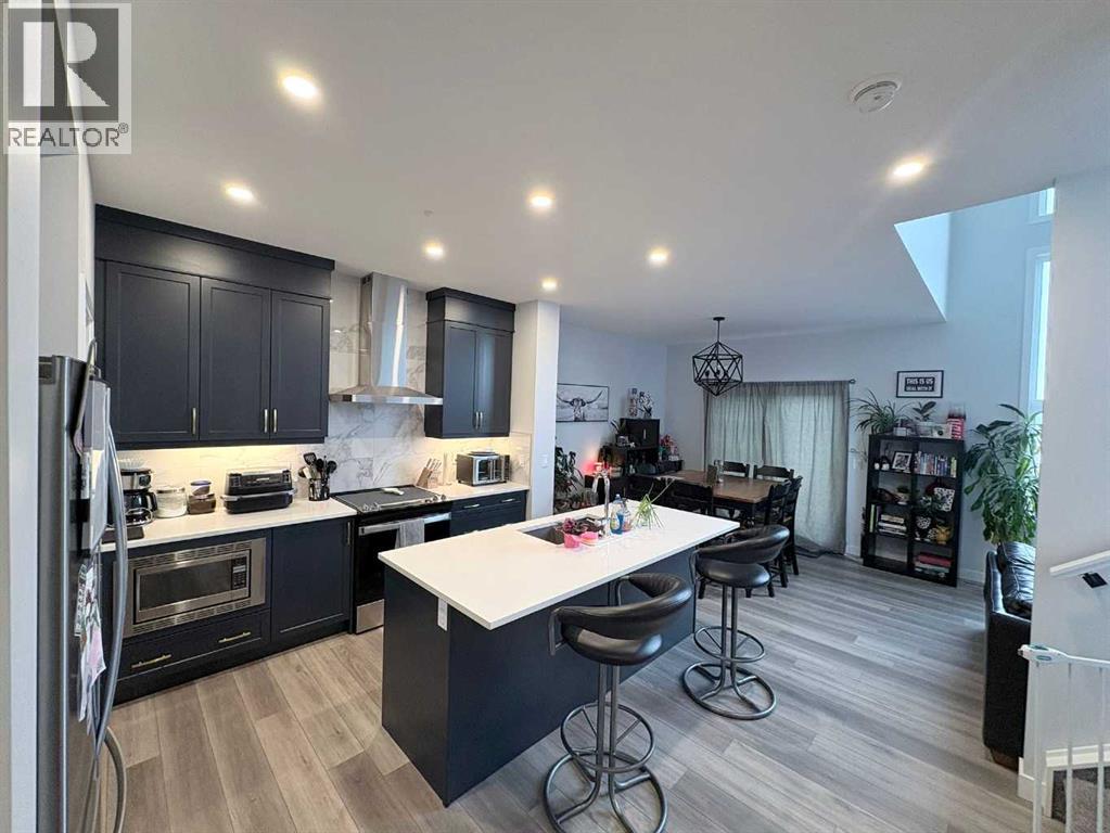 229 EDITH ROAD NW - 6