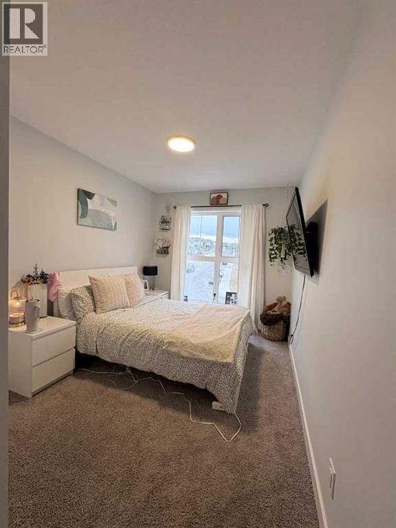 Single Family House for Sale in  Edith Road NW Glacier Ridge Calgary 