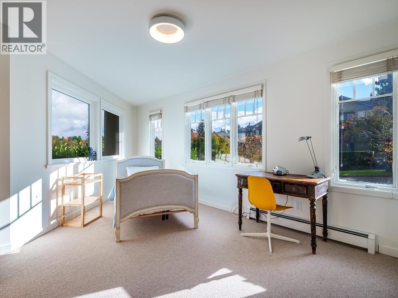 1987 W 35TH AVENUE, Vancouver