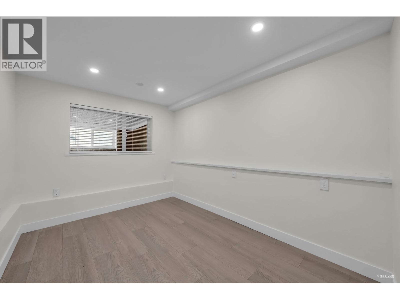 238 E 28TH STREET, North Vancouver