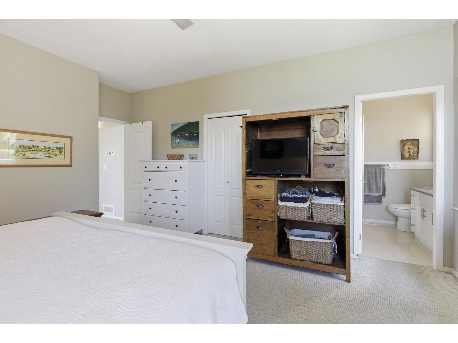 406 MIAMI RIVER DRIVE, Harrison Hot Springs, Harrison Hot Springs