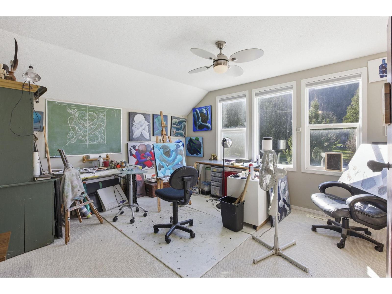 406 MIAMI RIVER DRIVE, Harrison Hot Springs, Harrison Hot Springs