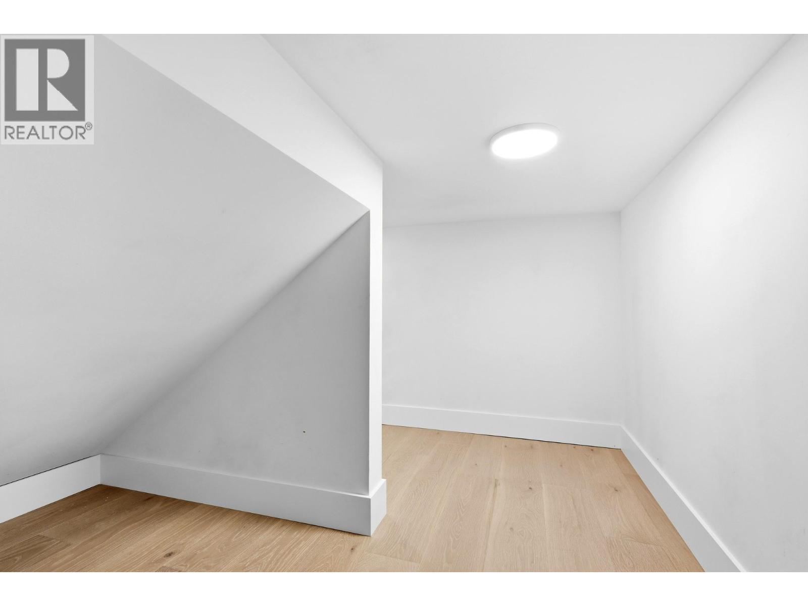  451 Vision Court, Kelowna