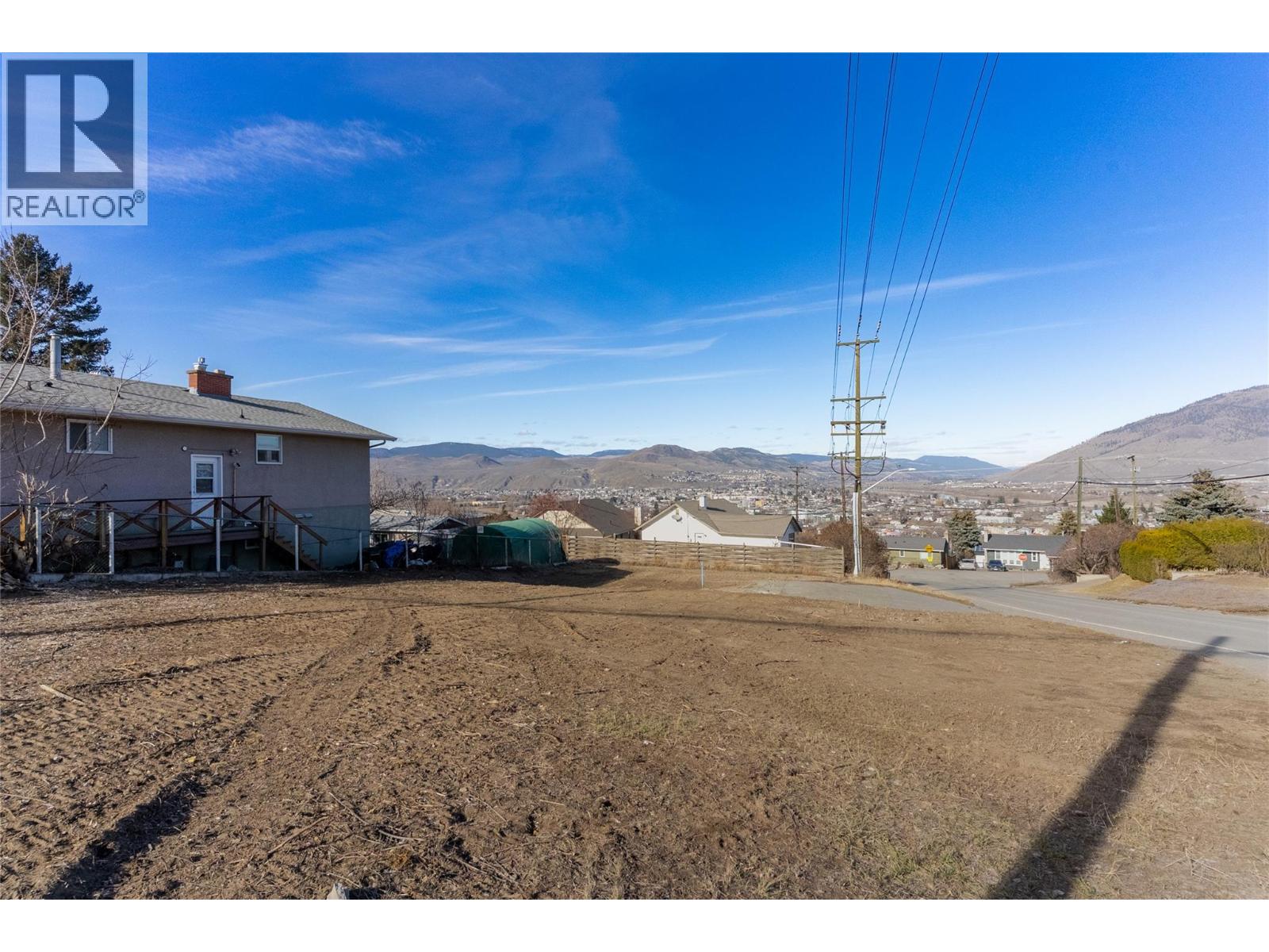 64 CENTRE AVENUE - 24