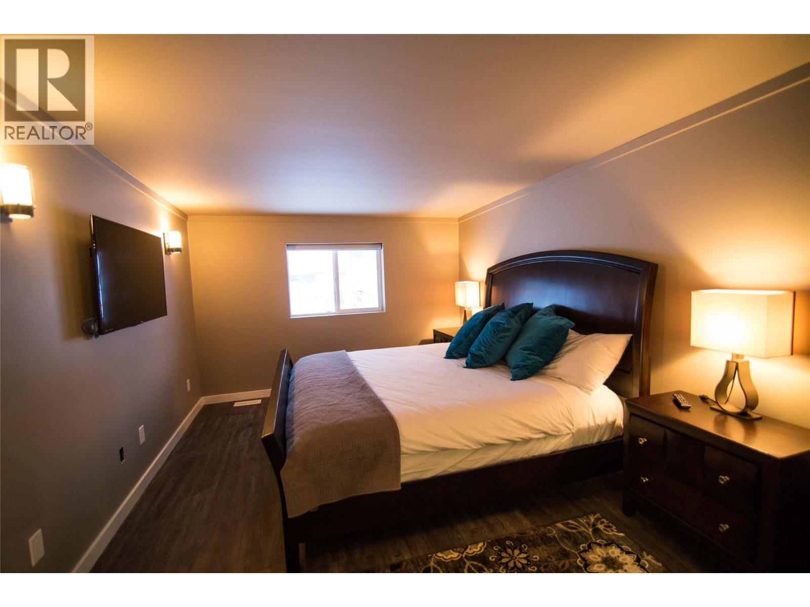 2103B 1240 Powerhouse Road, Revelstoke