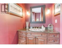 4901 Vandorf Road W, Whitchurch Stouffville, ON L4A7X5 Photo 15