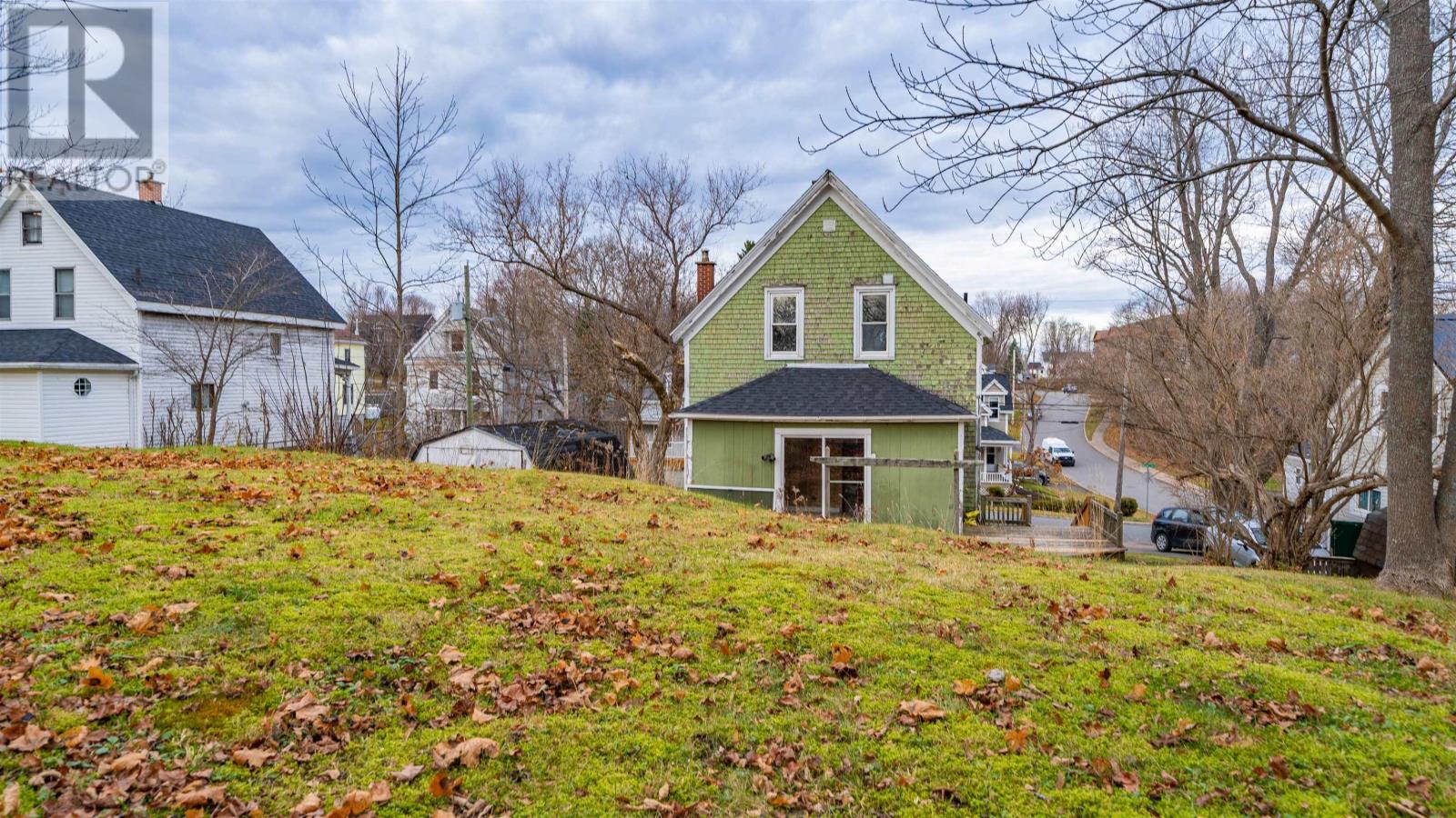 Property 35 of 36 of 62 Maple Avenue