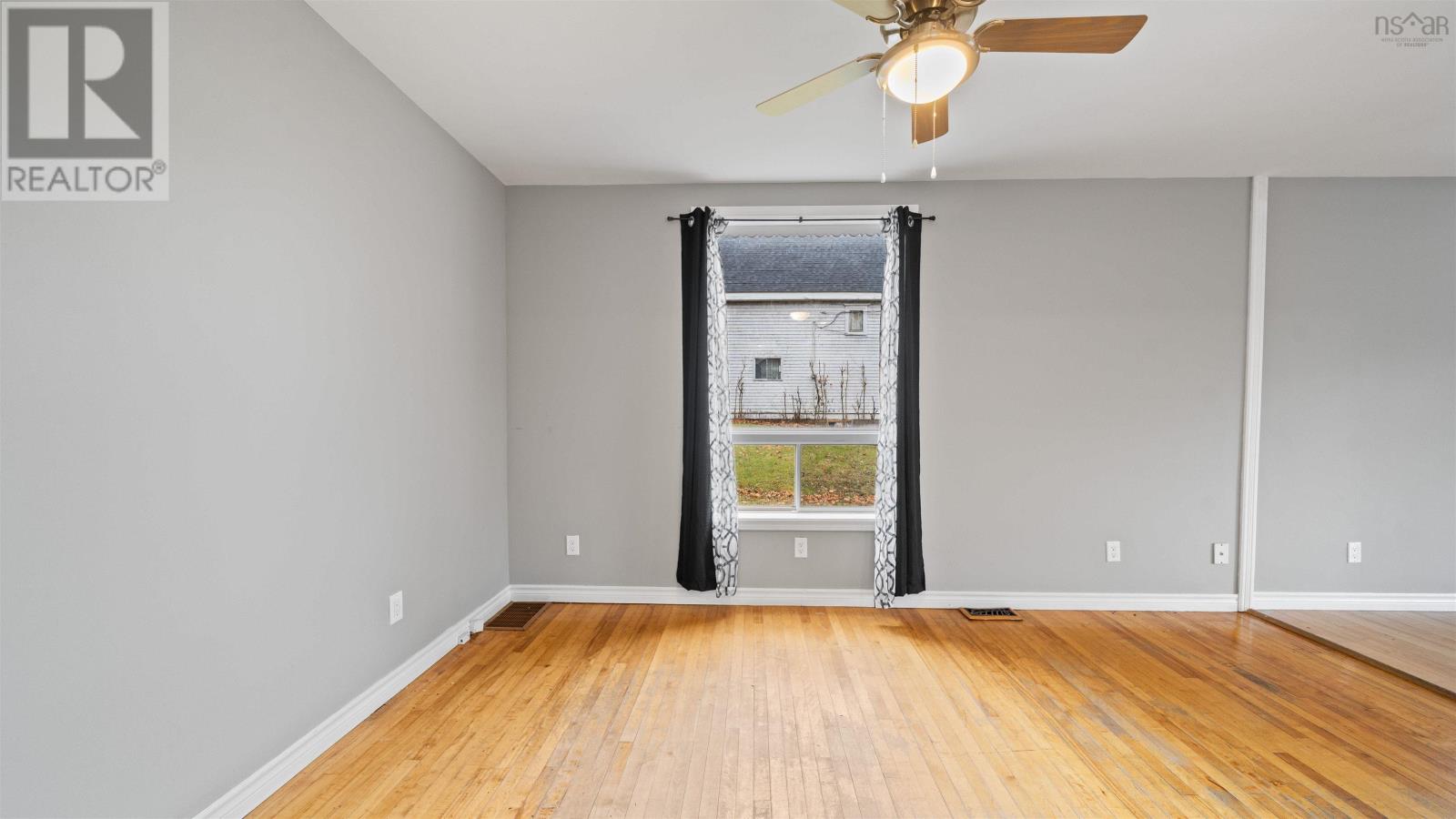 Property 7 of 36 of 62 Maple Avenue