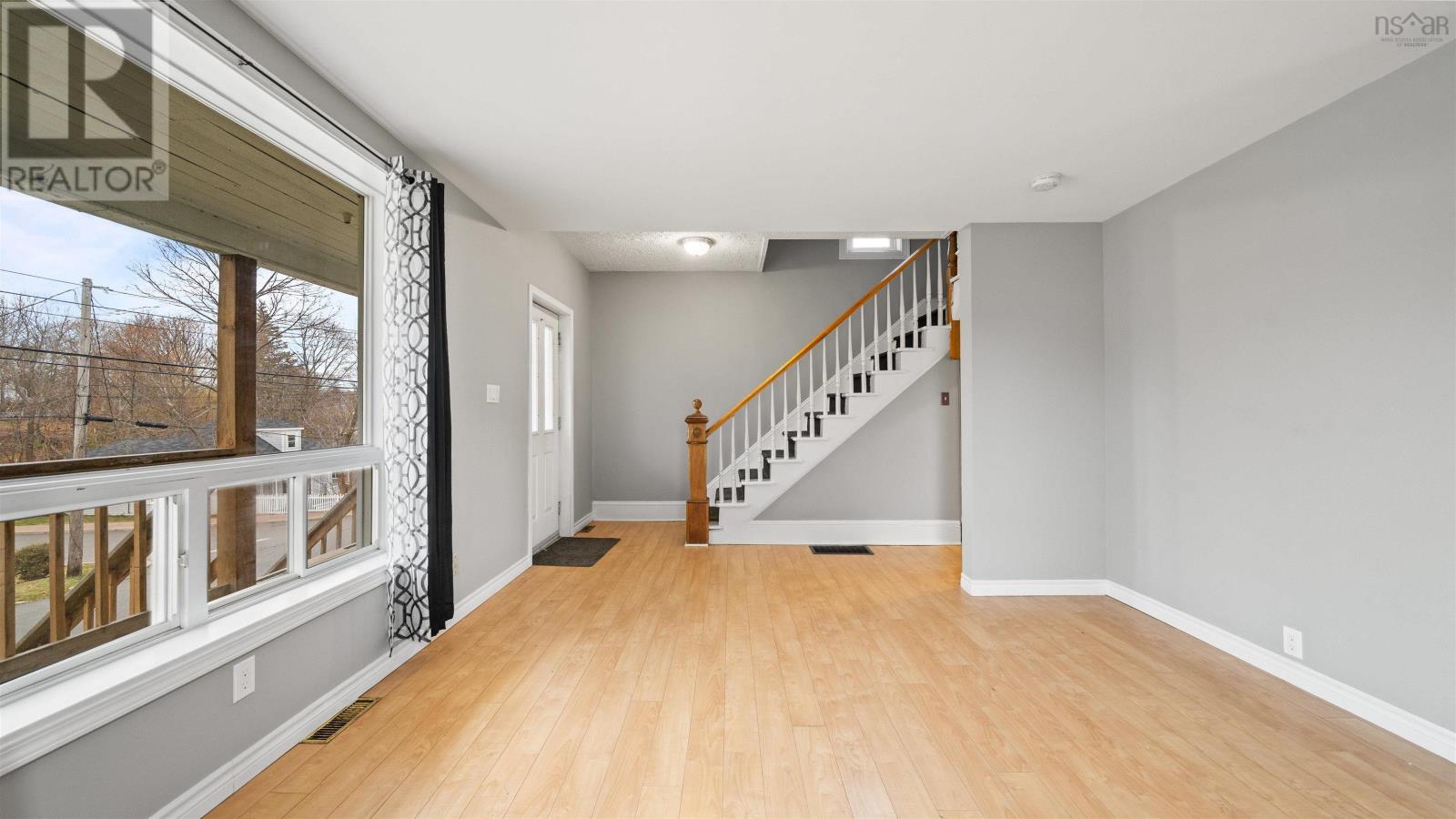 Property 8 of 36 of 62 Maple Avenue