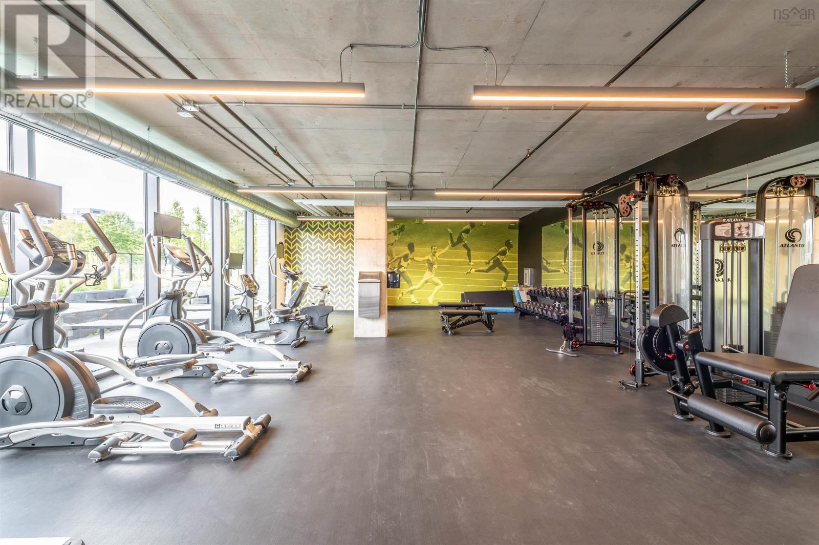 Property 33 of 35 of 305 1048 Wellington Street