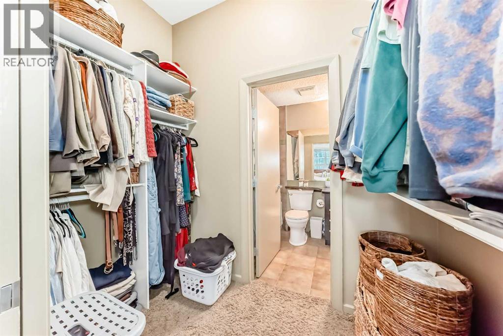 Single Family House for Sale in    Street SE Beltline Calgary 