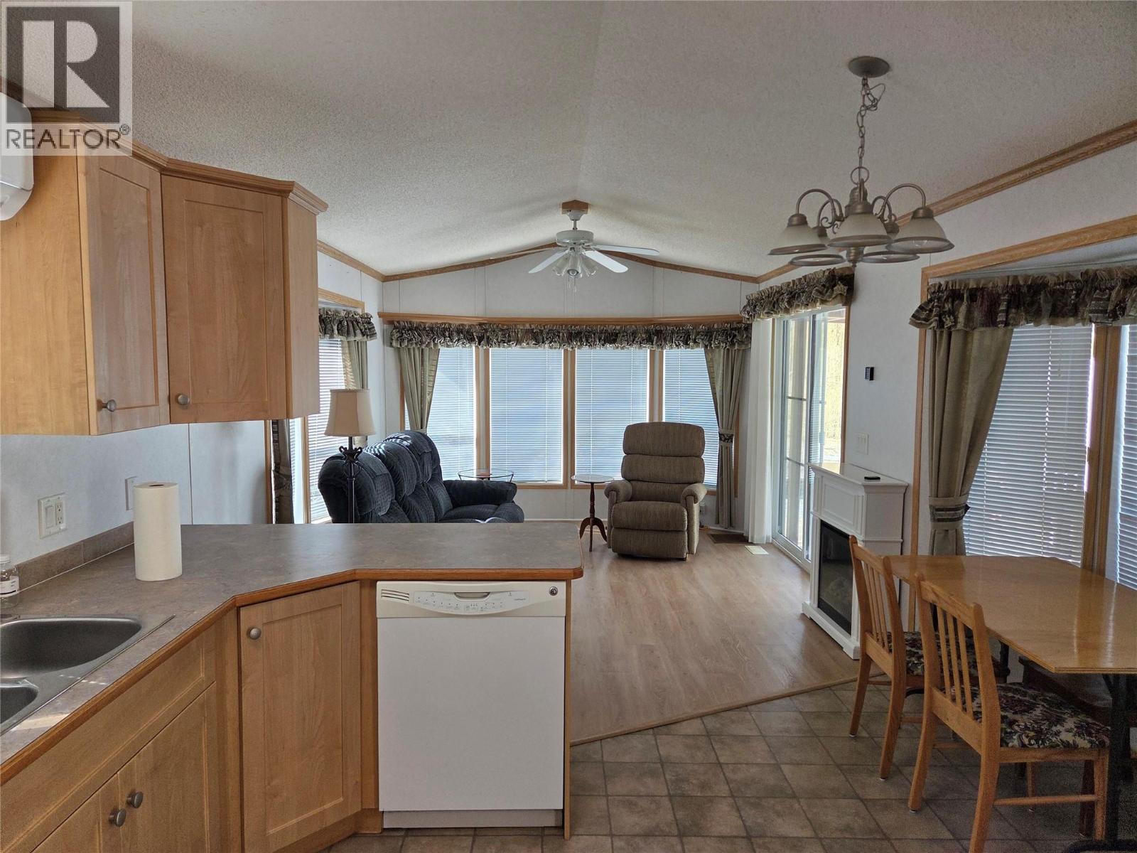 4354 Highway 3 Unit# 11, Keremeos