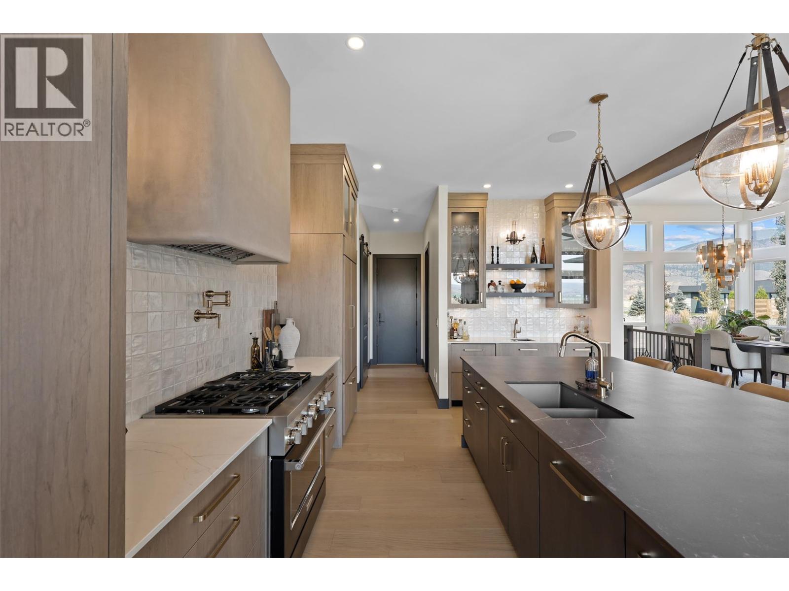 115 Lake Point Court, Kamloops