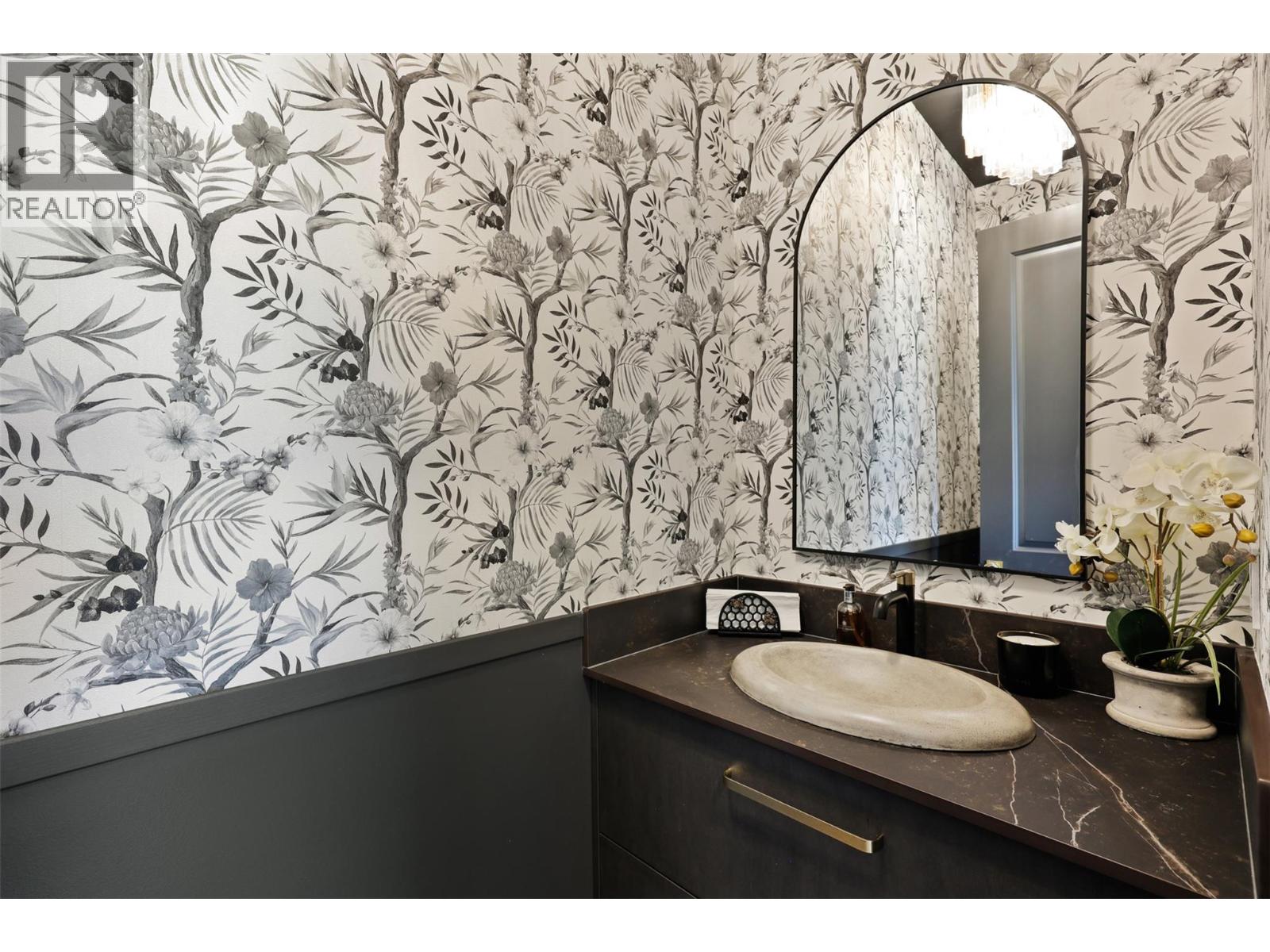 115 Lake Point Court, Kamloops