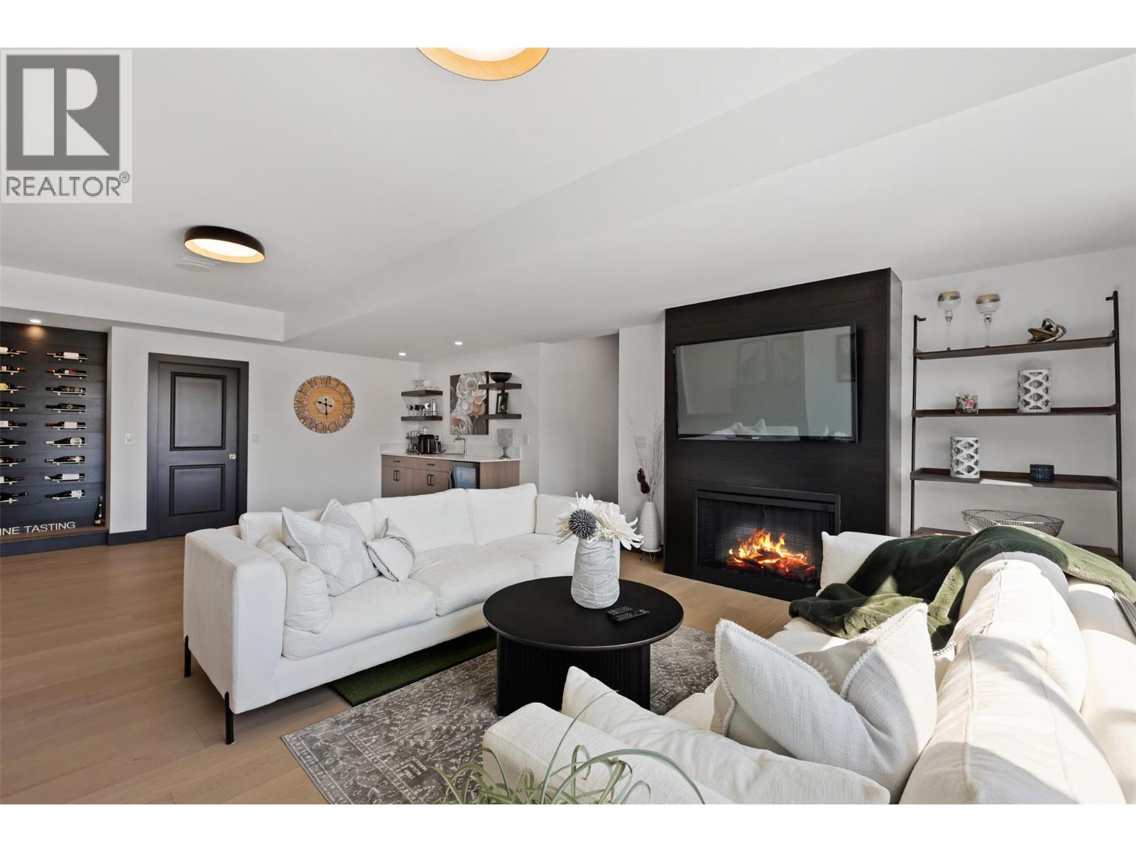 115 Lake Point Court, Kamloops