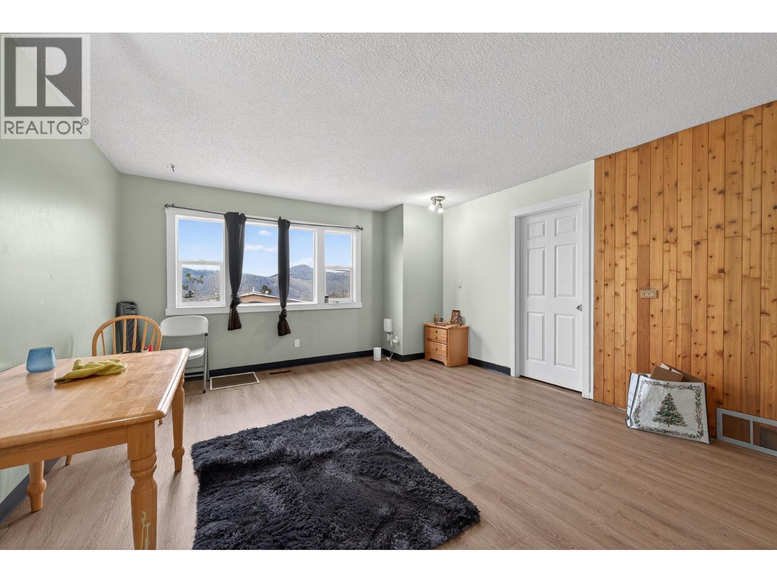 309 Waddington Drive, Kamloops