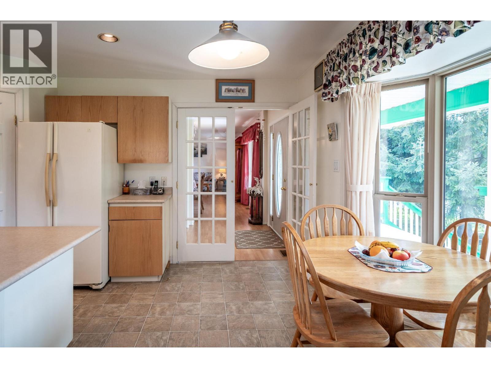 403 8TH  S Street, Kaslo