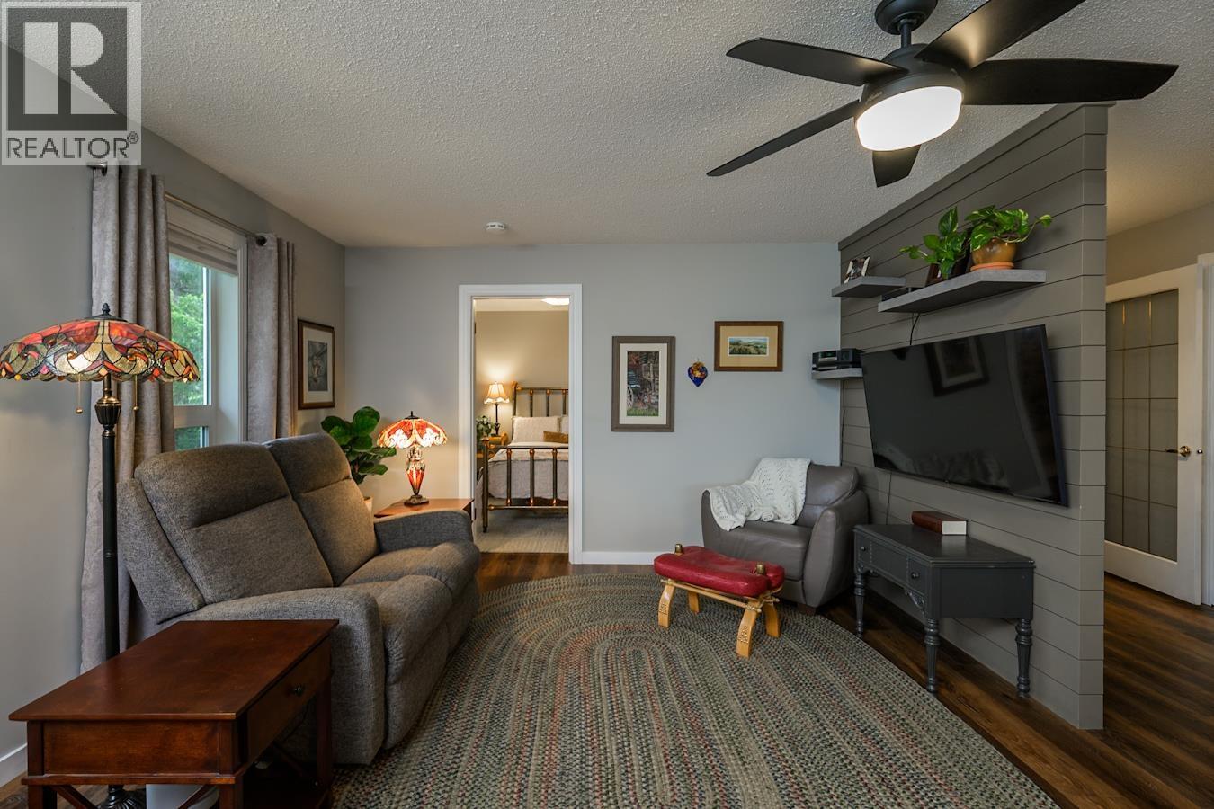 3582 ROSIA ROAD - 21