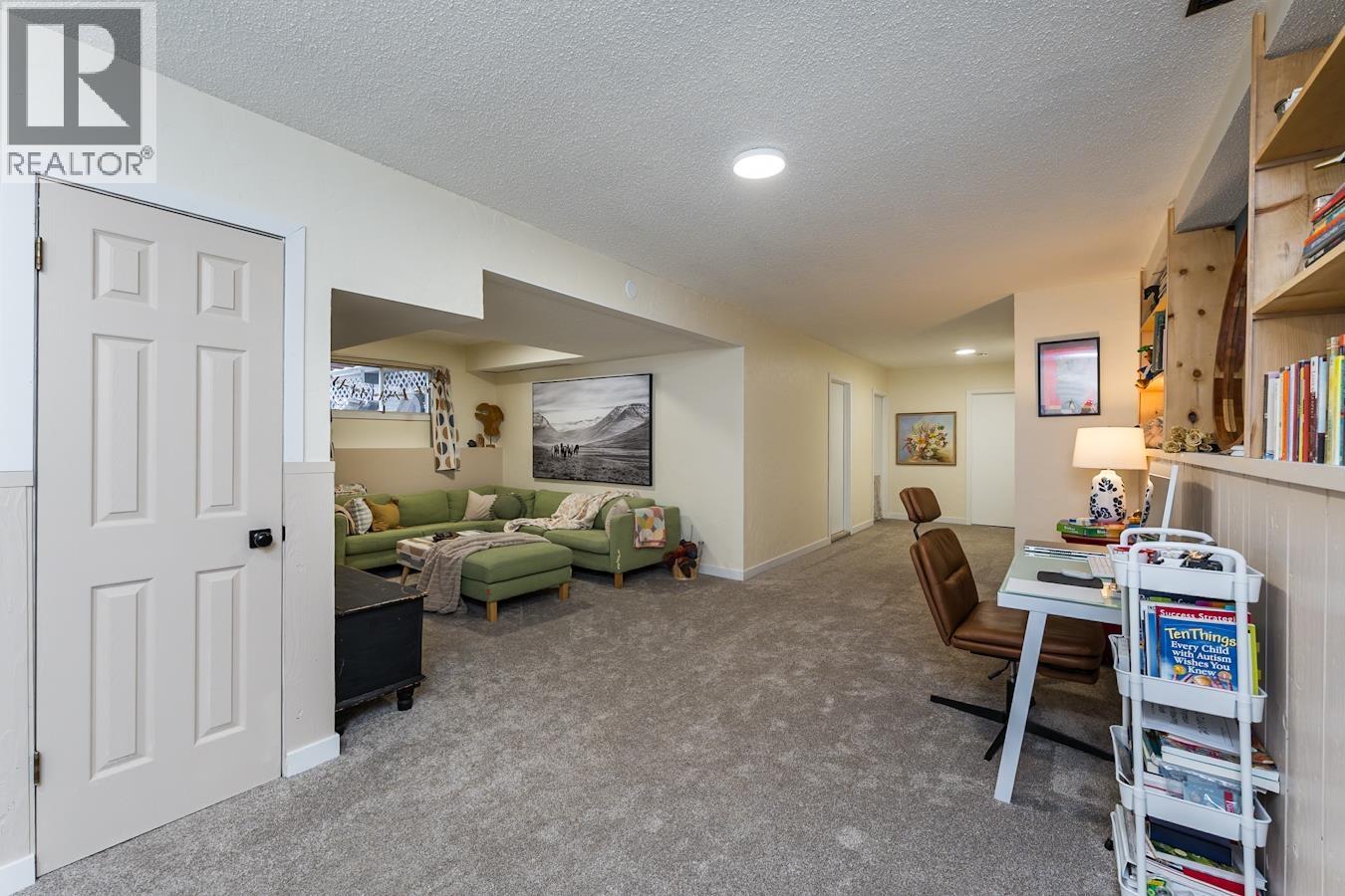 3582 ROSIA ROAD - 24