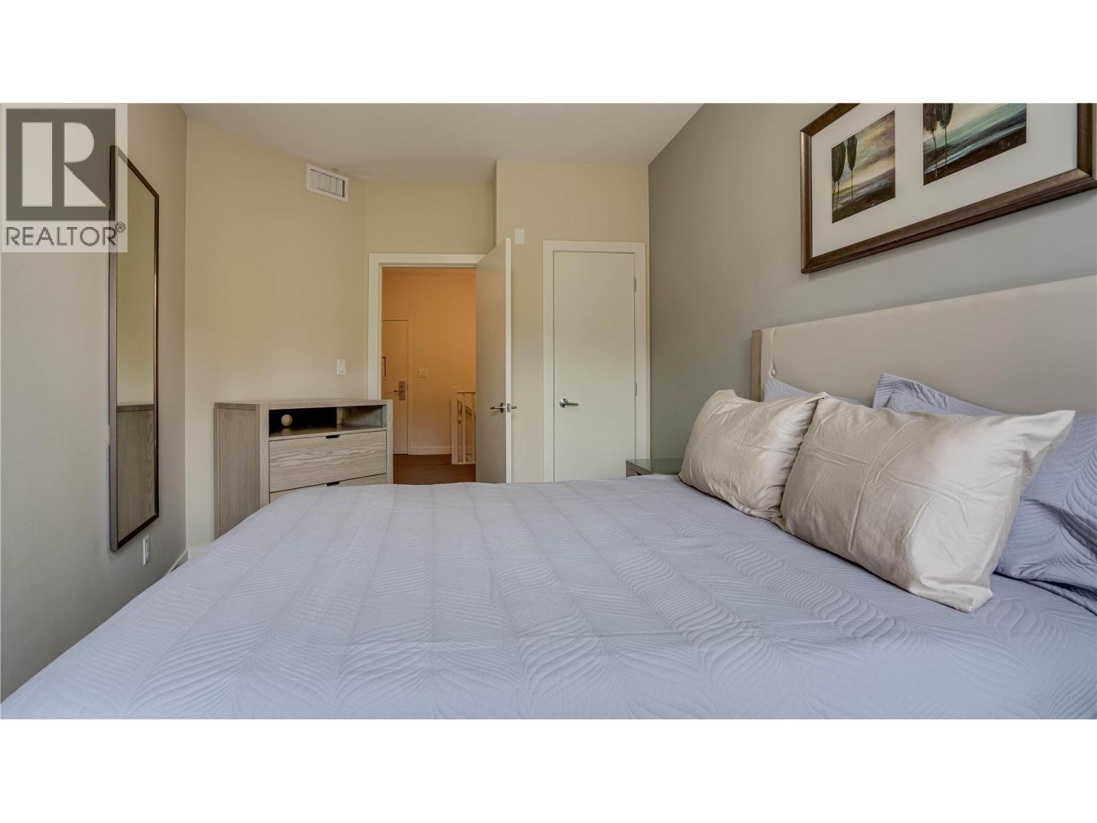 7343 Okanagan Landing Road Unit# 1124, Vernon