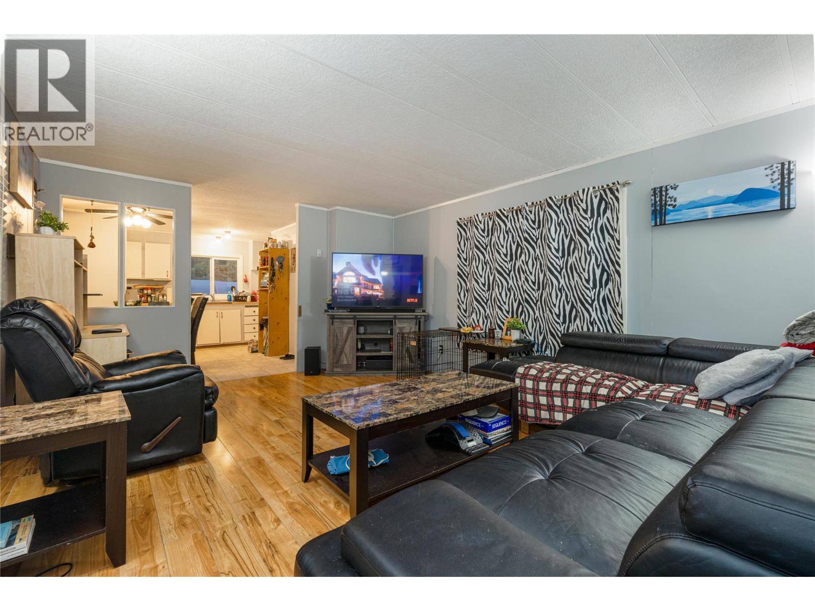 649 Lee Road Unit# 1,2,3, Tappen