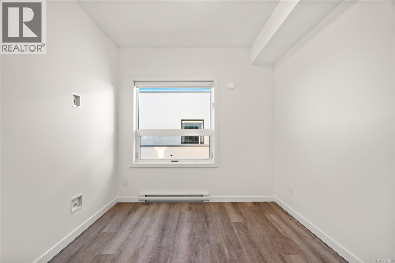 507 610 Lampson Street, Esquimalt